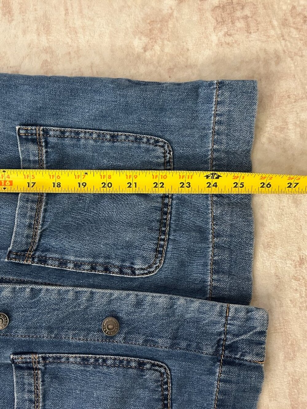 Everlane Denim Chore Jacket — Medium Wash — Small - Picture 10 of 11
